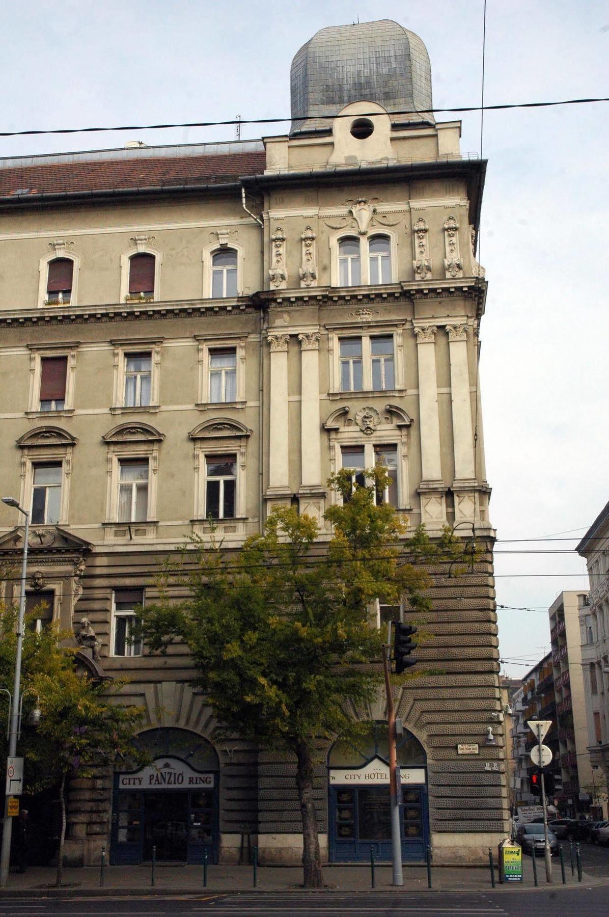 City Hotel Ring Budapest Exterior photo